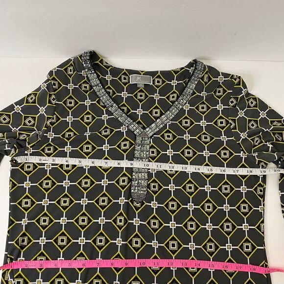 NEW! JM Collection| Medium| Soft| Flowy| Bollywood| Geometric print - Picture 5 of 14